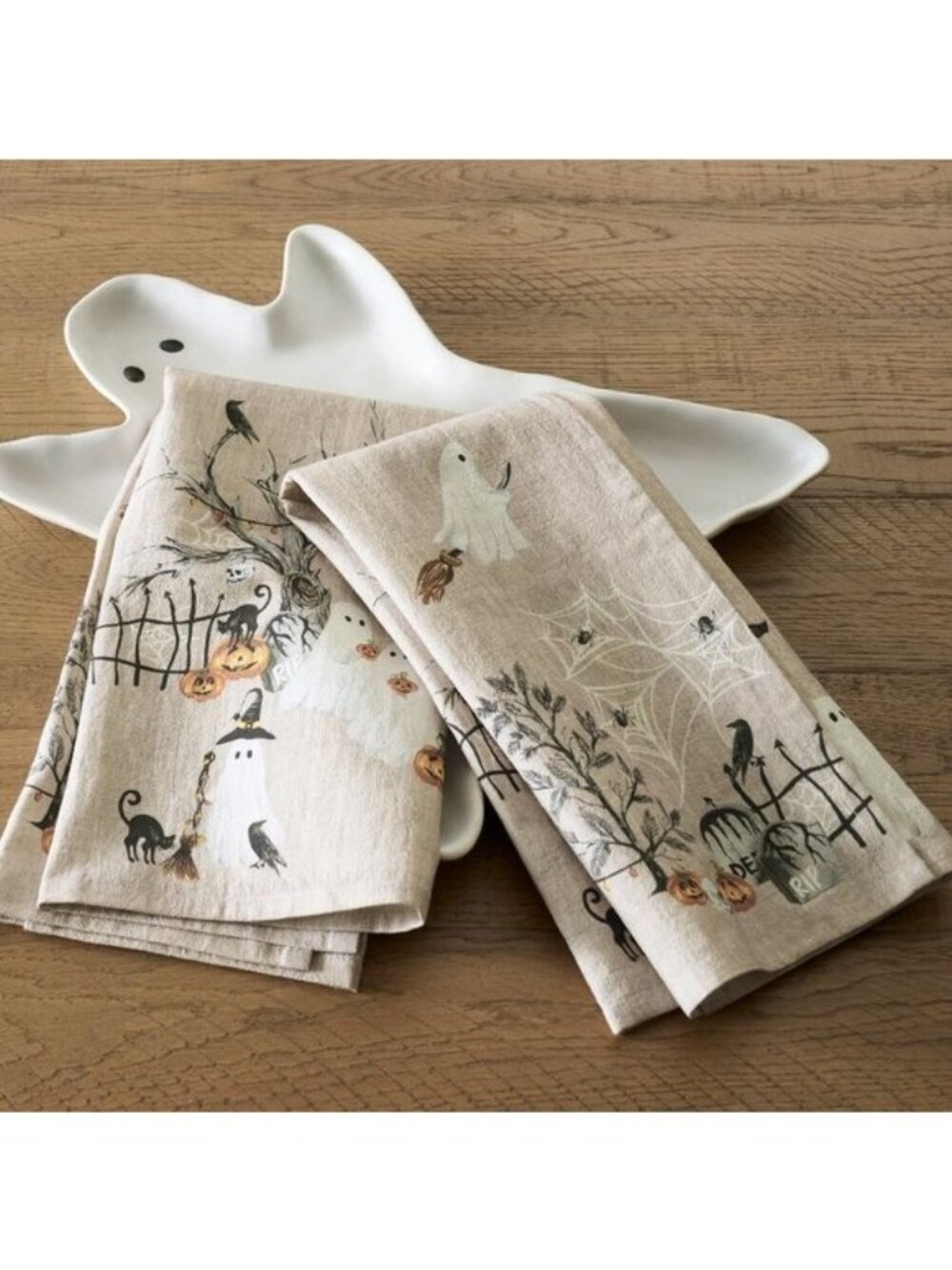 Pottery Barn Scary Squad Cotton Tea Towels NEW Set of 2 Halloween Ghosts Spooky - Picture 2 of 2